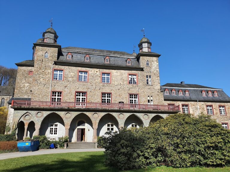 Gimborn Castle: A Historic Estate and Conference Centre in Germany