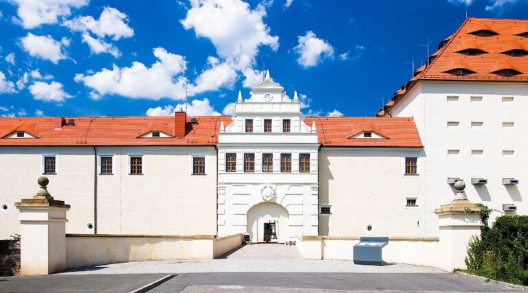 Freudenstein Castle: A Renaissance Palace and Mining Archive in Freiberg