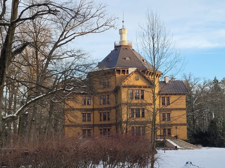 Palace in Antonin: A Wooden Hunting Palace and Music Venue in Poland
