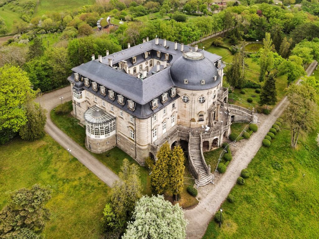 Schloss Craheim: A Castle and Christian Conference Centre in Germany 2 Schloss Craheim