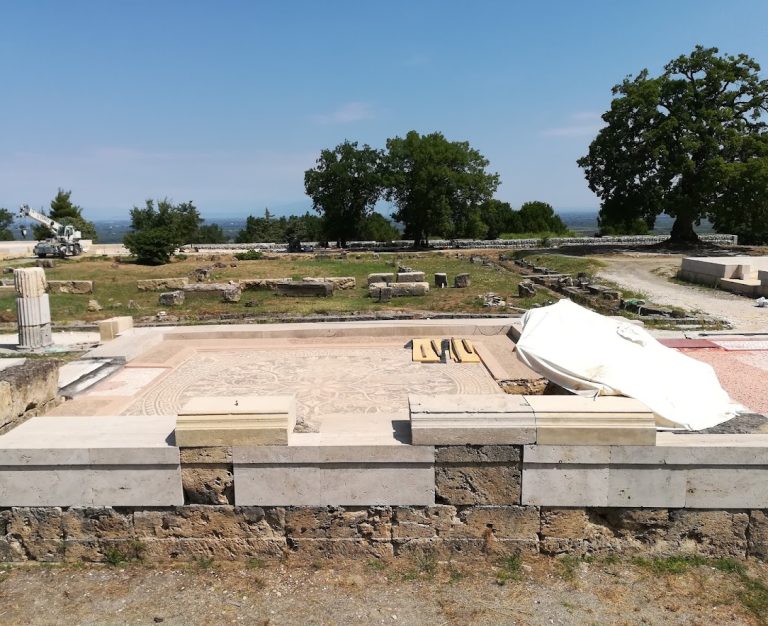 Palace of Aigai: Royal Residence of the Macedonian Kings