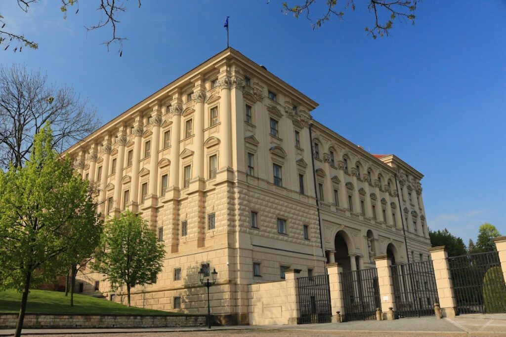 Černín Palace: Aristocratic Residence and Seat of Czech Diplomacy 2 Černín Palace