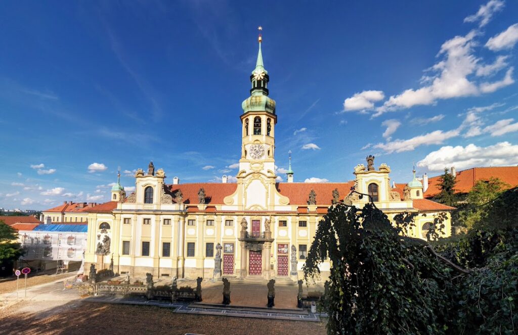 Černín Palace: Aristocratic Residence and Seat of Czech Diplomacy 3 Černín Palace