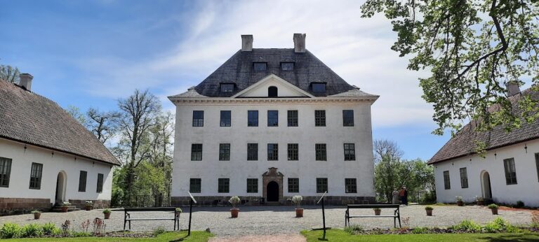 Louhisaari Manor: A Historic Estate and Museum in Finland