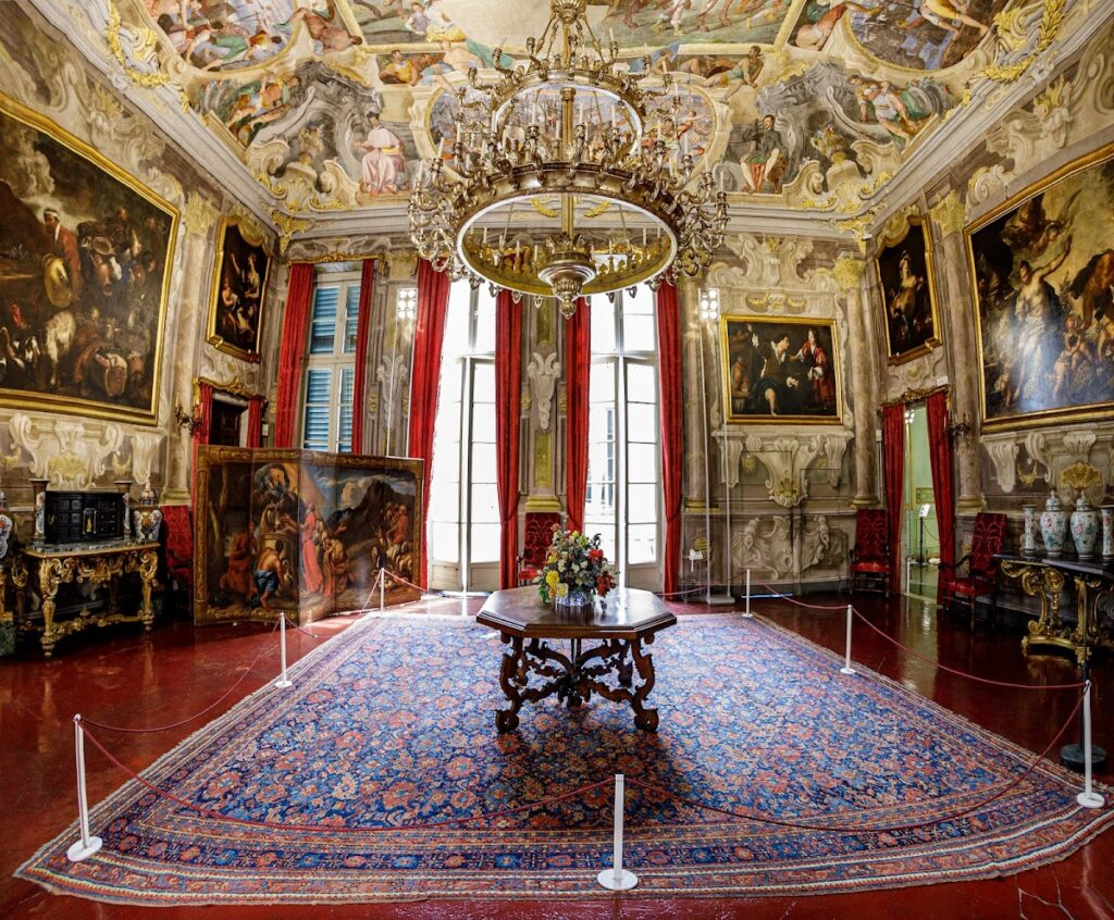 Palazzo Spinola di Pellicceria: A Genoese Aristocratic Residence and National Gallery 2 Palazzo Spinola di Pellicceria