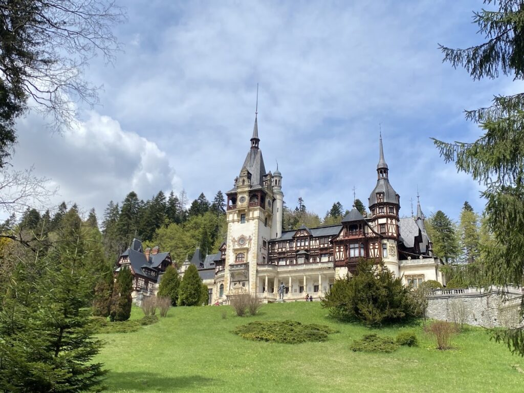 Pelișor Castle: A Royal Art Nouveau Residence in Romania 2 Pelișor Castle