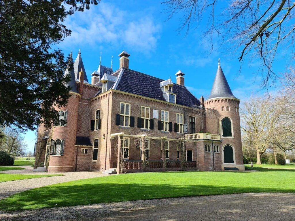 Castle Keukenhof: A Historic Country Estate in the Netherlands 2 Castle Keukenhof
