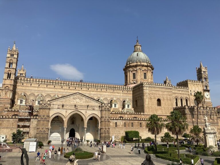 Palazzo Asmundo: A Late-Baroque Aristocratic Palace in Palermo