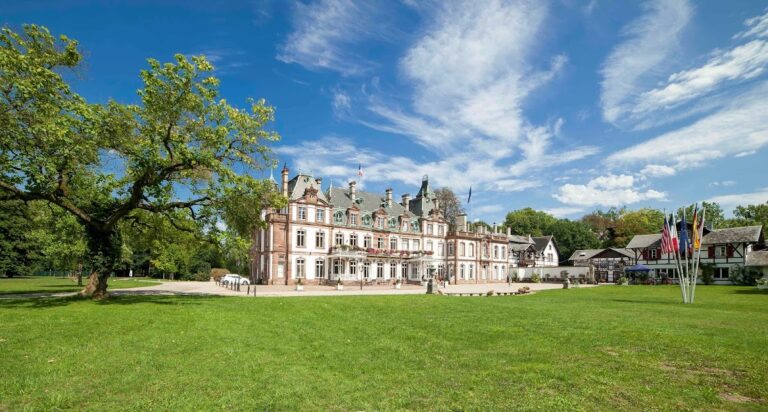 Château de Pourtalès: A Historic Manor and Cultural Estate in Strasbourg