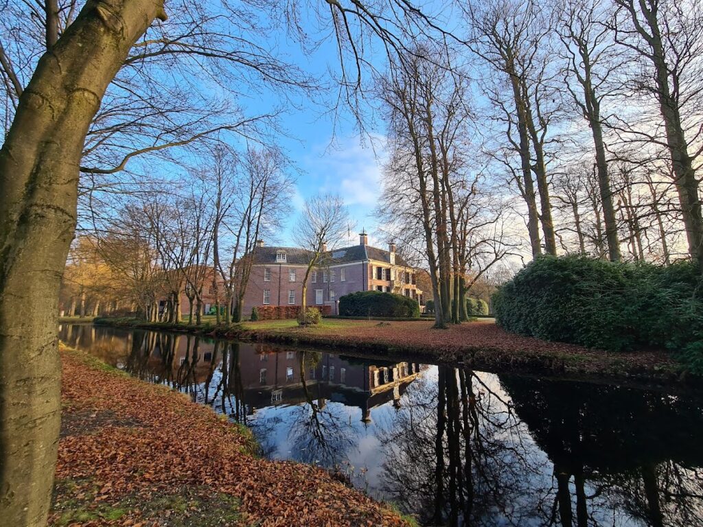Groeneveld Castle: An Eighteenth-Century Country Estate in Baarn 4 Kasteel Groeneveld (Baarn)