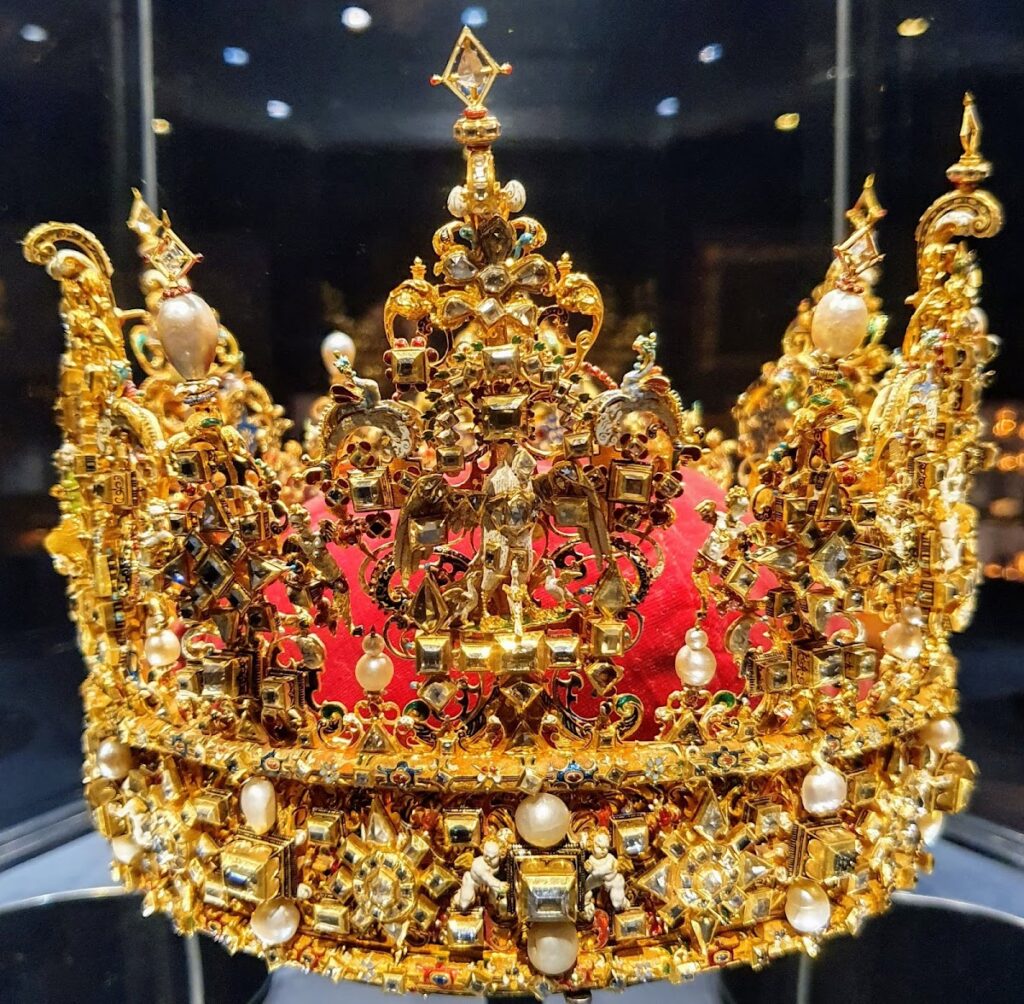 Rosenborg Castle: A Dutch Renaissance Royal Residence in Denmark 2 Rosenborg Castle