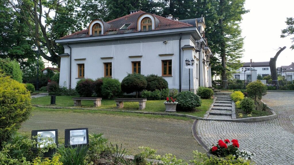 Palace in Czarny Las: A Historic Residence and Silesian Uprising Site in Poland 3 Palace in Czarny Las