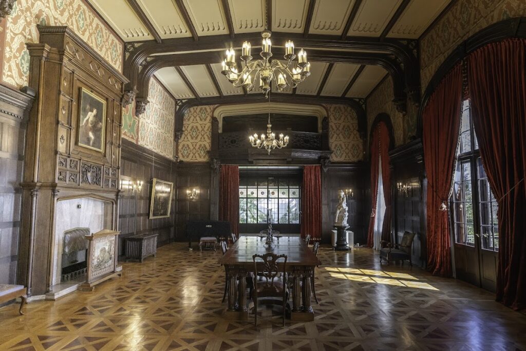 Edward Herbst's Palace: An Industrial-Era Villa in Łódź 2 Edward Herbst's palace