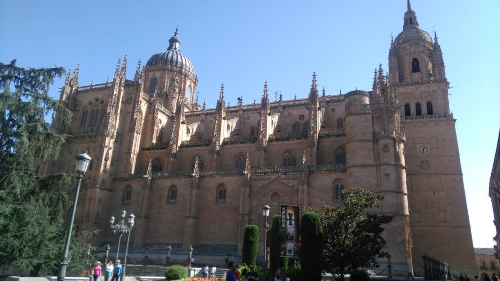 Palacio de Anaya: A Neoclassical College and University Building in Salamanca 2 Palacio de Anaya