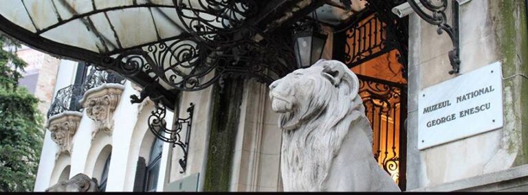 Cantacuzino Palace: Bucharest urban palace and George Enescu Museum