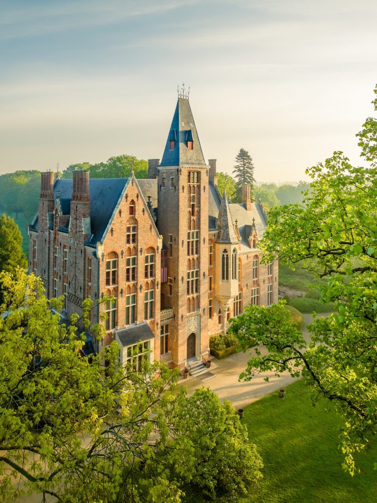 Loppem Castle: A Neo-Gothic Estate in Belgium