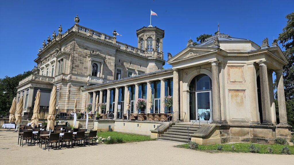 Lingnerschloss: A Neoclassical Villa and Public Cultural Estate in Dresden 3 Lingnerschloss
