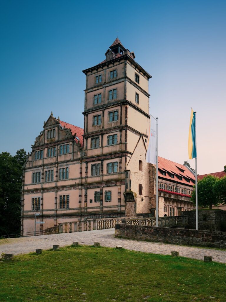 Schloss Brake: A Weser Renaissance Water Castle in Germany
