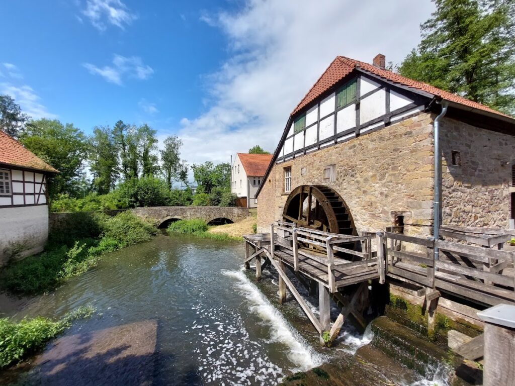 Schloss Brake: A Weser Renaissance Water Castle in Germany 4 Schloss Brake