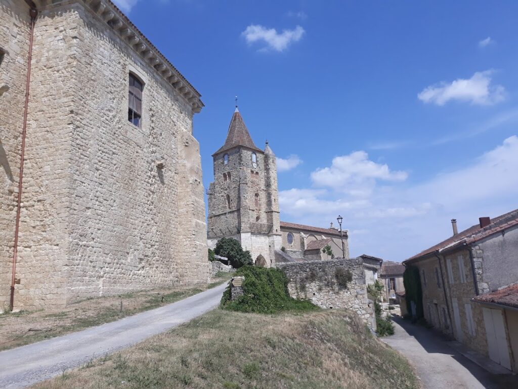 Château de Lavardens: A Medieval Fortress Transformed into a Château and Cultural Centre 4 Château de Lavardens