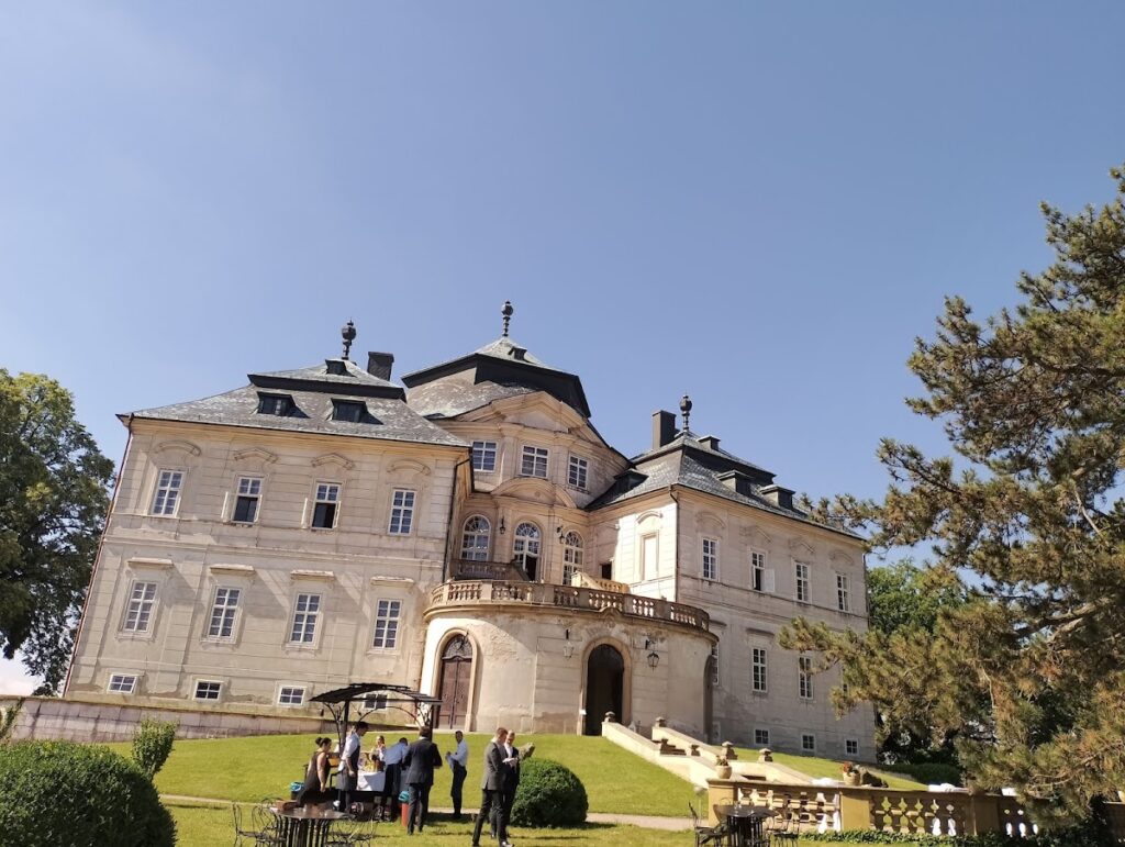 Karlova Koruna Chateau: A Baroque Residence of the Kinský Family 2 Karlova Koruna Chateau