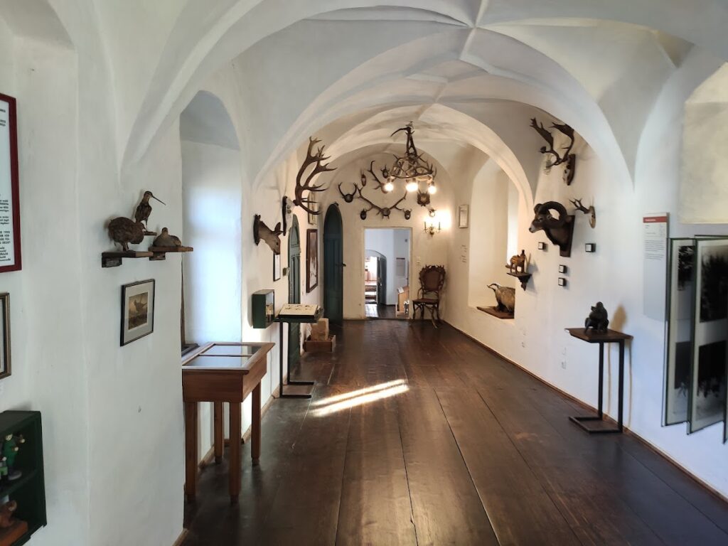 Schloss Lauenstein: A Medieval Castle and Renaissance Palace in Germany 3 Schloss Lauenstein