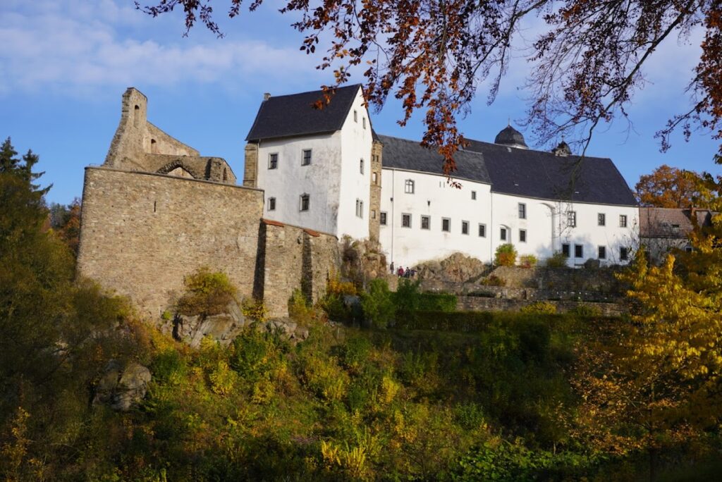 Schloss Lauenstein: A Medieval Castle and Renaissance Palace in Germany 4 Schloss Lauenstein
