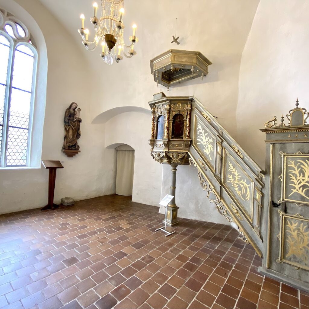 Schloss Lauenstein: A Medieval Castle and Renaissance Palace in Germany 5 Schloss Lauenstein