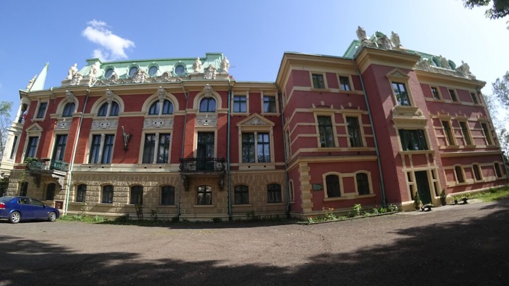 Dietel Palace: A Neo-Baroque Industrialist’s Residence in Poland 2 Dietel Palace