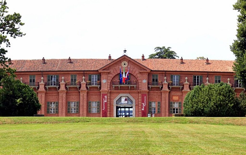 Castle of Mandria: A Savoy Royal Residence in Italy 3 Castle of Mandria