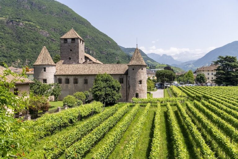 Maretsch Castle: A Medieval Lowland Castle in Bolzano