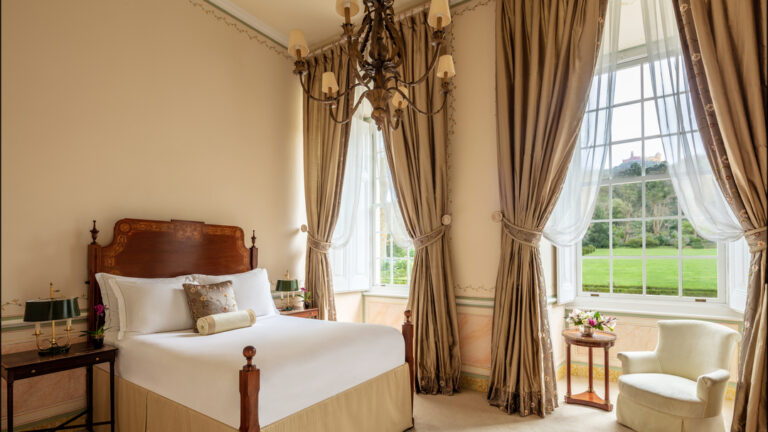 Seteais Palace: A Neoclassical Residence and Hotel in Sintra