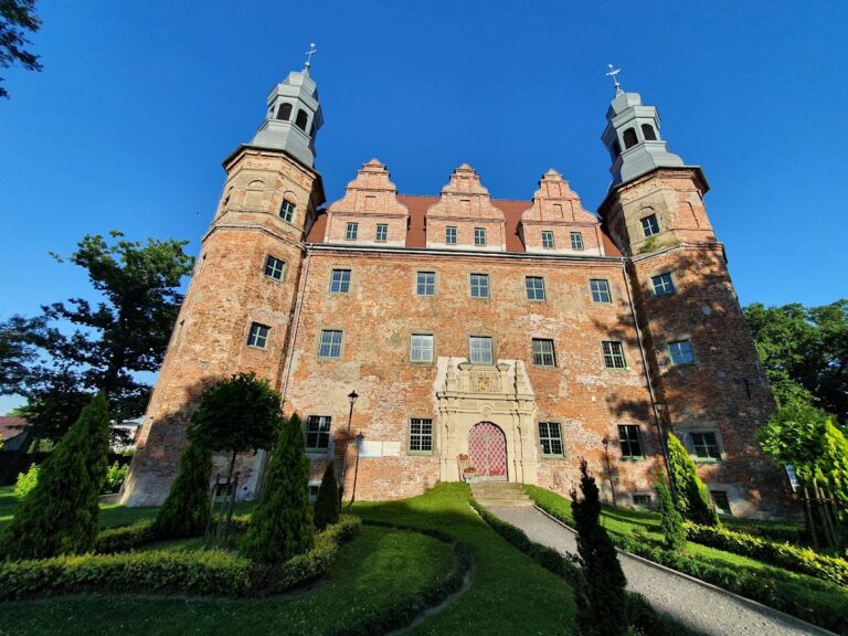 Fryderyk von Opersdorff Palace: A Late-Renaissance Residence in Poland