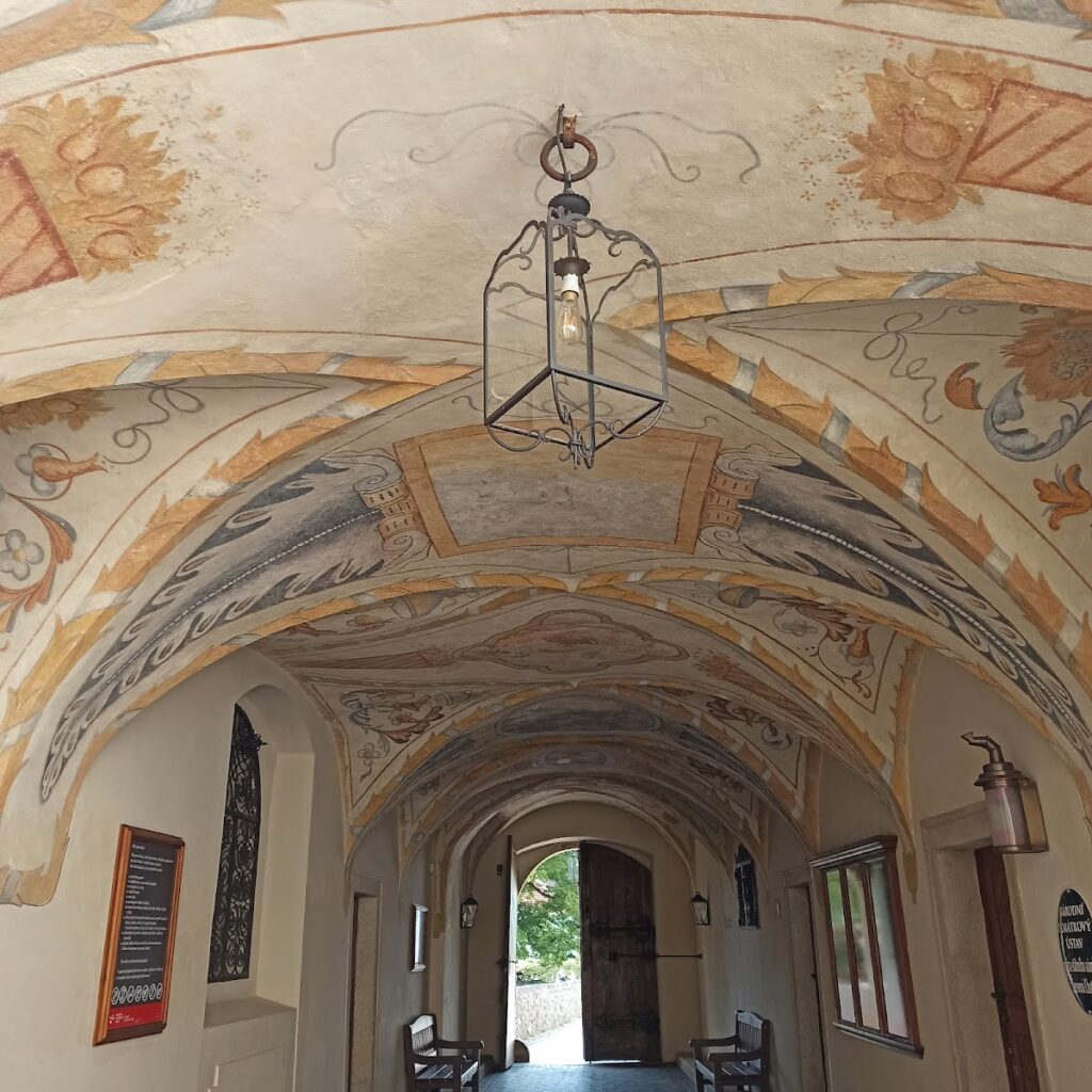 Červená Lhota Castle: A Renaissance Water Castle in Czechia 5 Červená Lhota Castle