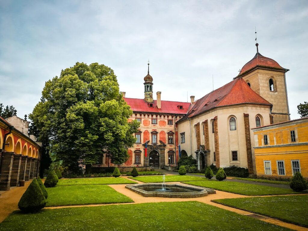 Libochovice Castle: An Early Baroque Castle in Czechia 4 Libochovice Castle