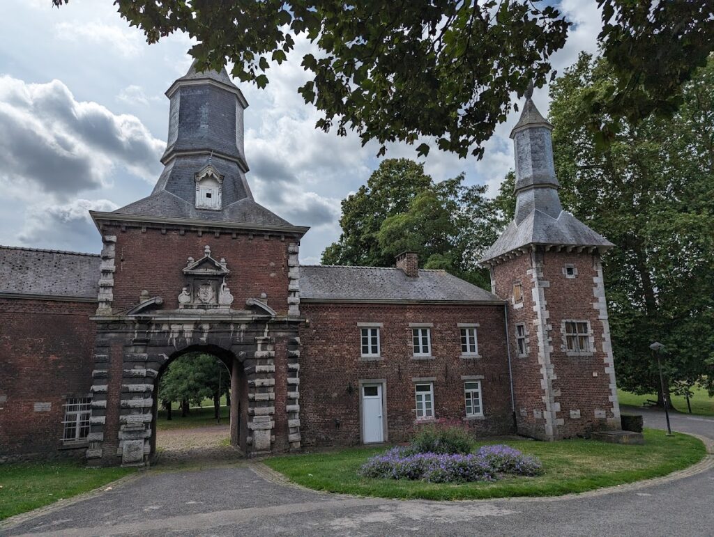 Castle of Monceau-sur-Sambre