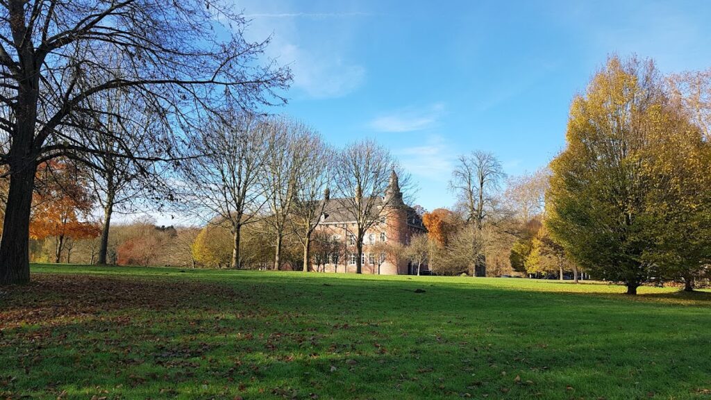 Castle of Monceau-sur-Sambre