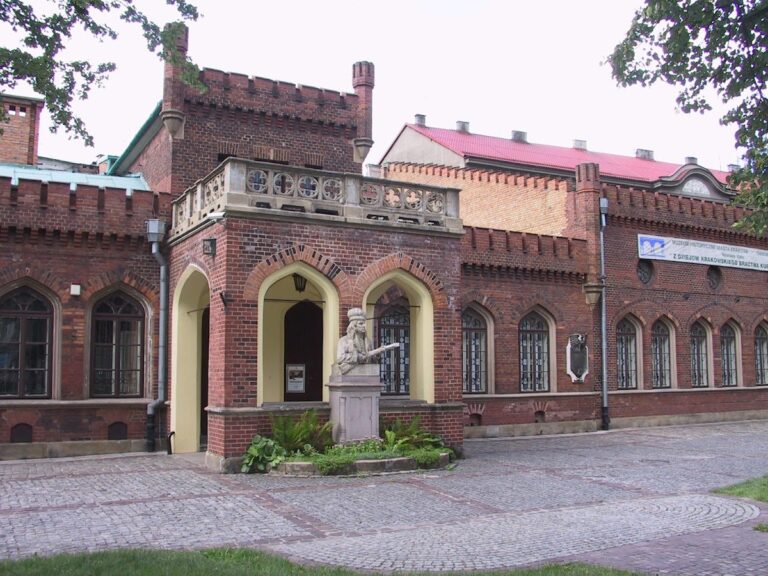 Celestat: The Kraków Shooting Fraternity Palace and Museum