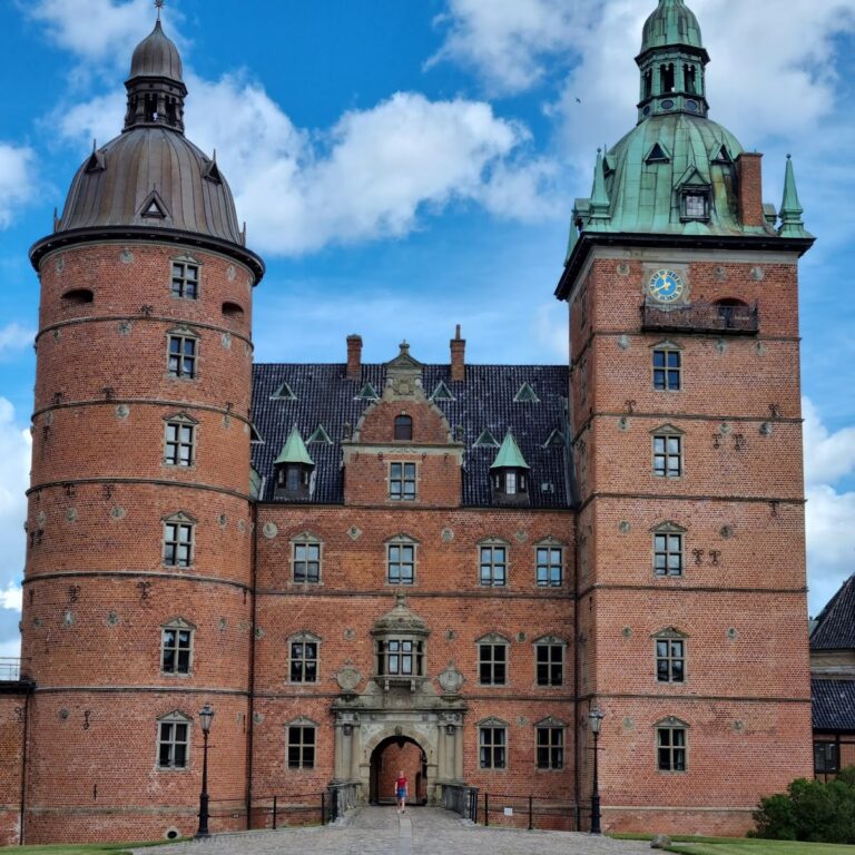 Vallø Castle: A historic manor and charitable foundation in Køge, Denmark