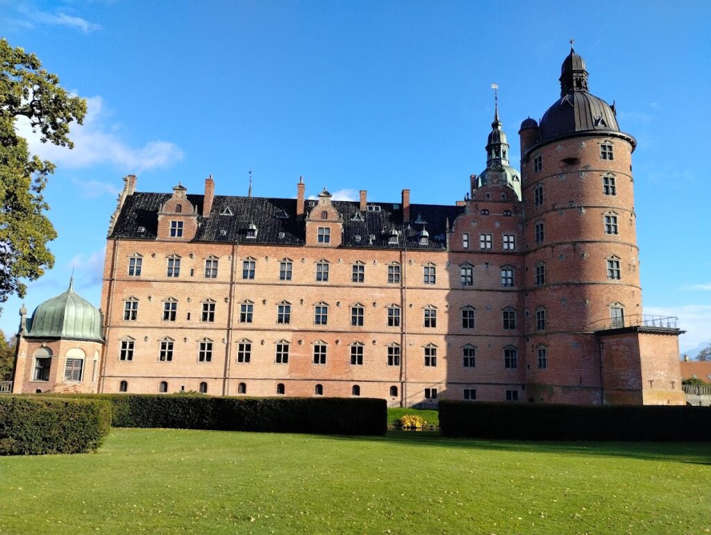 Vallø Castle: A Noblewomen’s Foundation and Manor House in Denmark 2 Vallø Castle