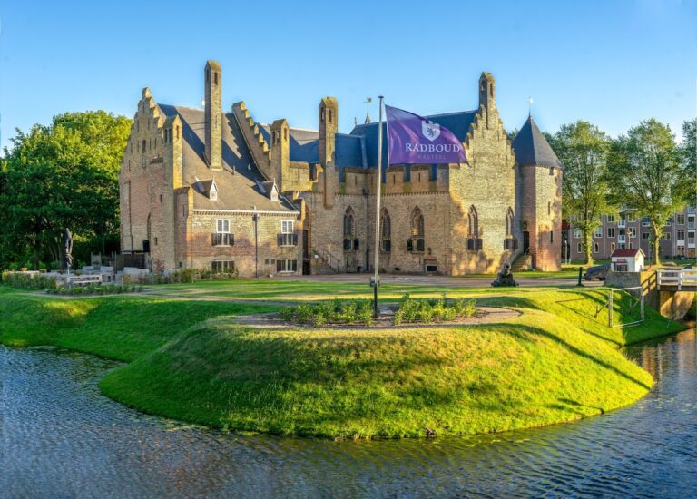 Kasteel Radboud: A Medieval Water Castle in the Netherlands