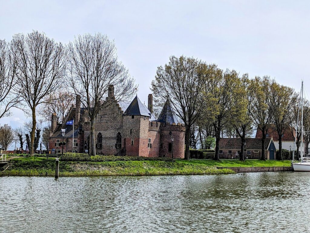 Kasteel Radboud: A Medieval Water Castle in the Netherlands 3 Kasteel Radboud