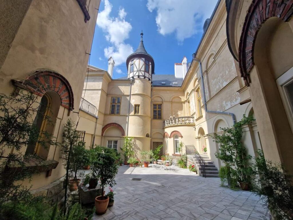 Raduň Castle: A Renaissance and Empire-Style Aristocratic Residence in Czechia 5 Raduň Castle