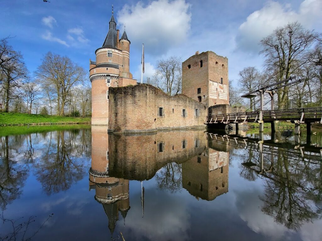 Duurstede Castle: A Medieval Water Castle in the Netherlands 3 Duurstede Castle