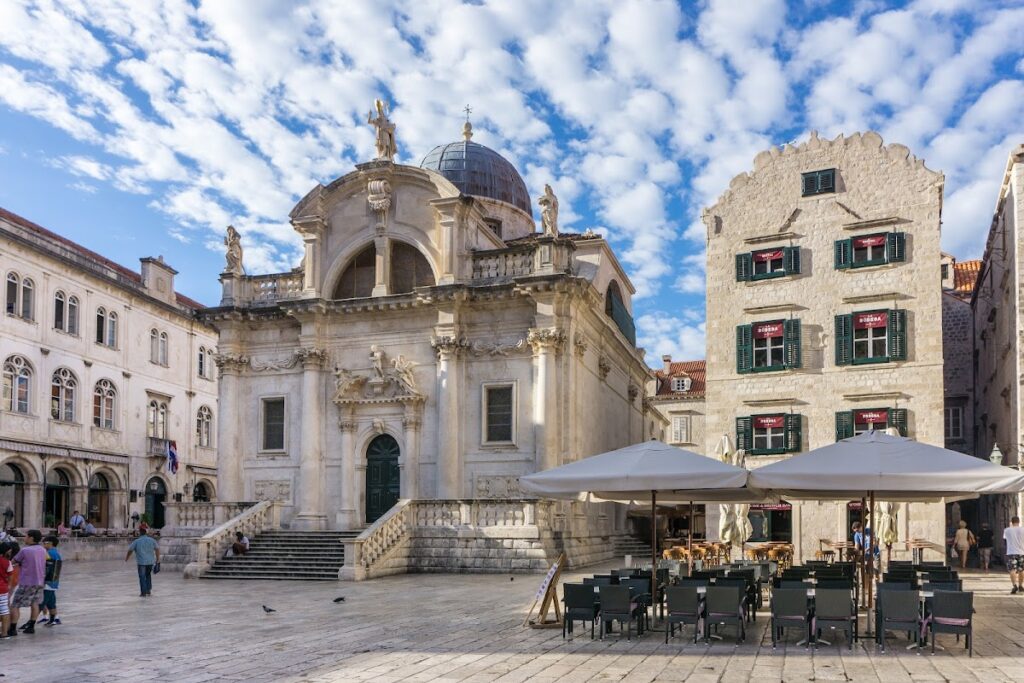 Sponza Palace: A Gothic-Renaissance Customs and Archives Building in Dubrovnik 3 Sponza Palace