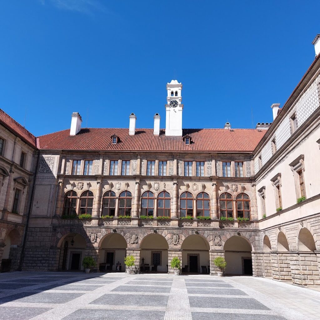 Nelahozeves Chateau: A Late-Renaissance Monument in Bohemia 3 Nelahozeves Chateau