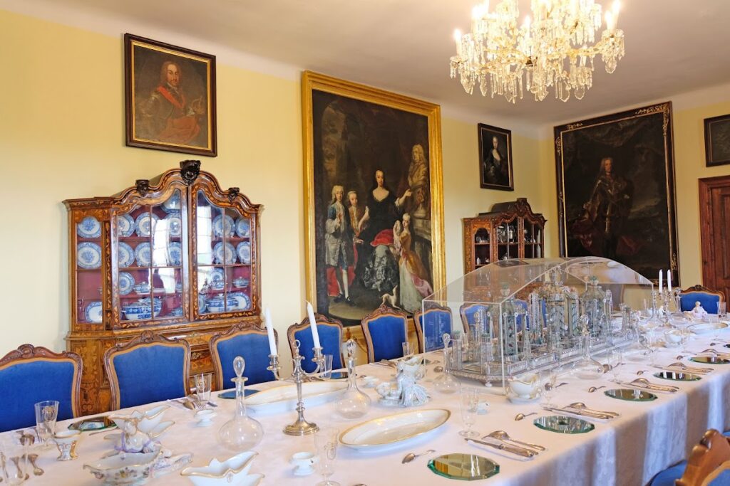 Nelahozeves Chateau: A Late-Renaissance Monument in Bohemia 4 Nelahozeves Chateau