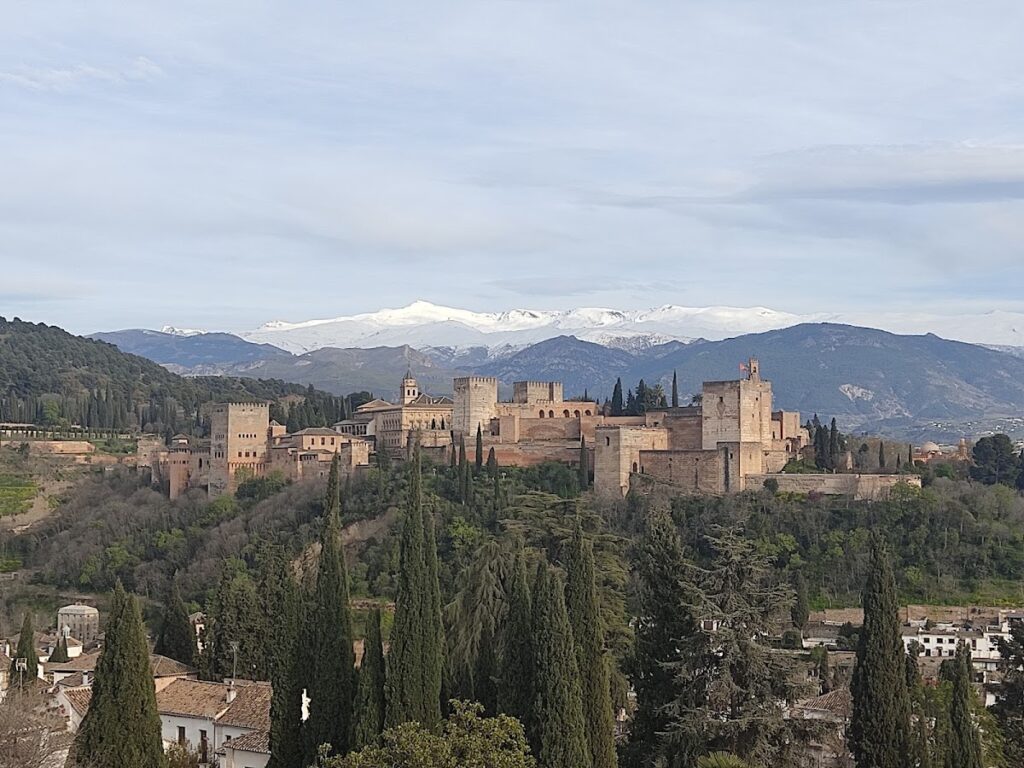 Palacio de Dar-Al-Horra: A Nasrid Palace in Granada 3 Palacio de Dar-Al-Horra
