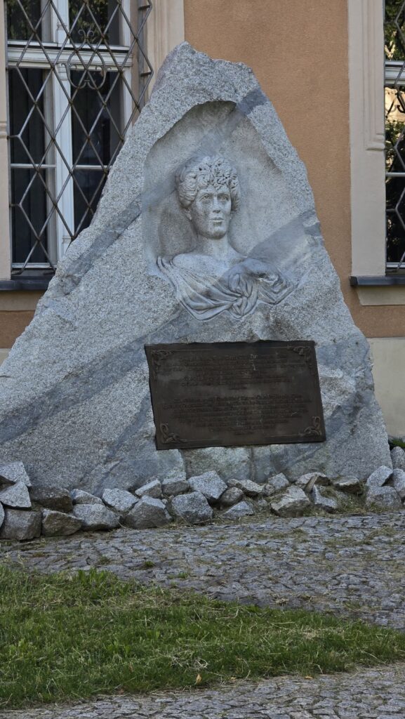 Czettritz Castle in Wałbrzych: A Renaissance Castle and Princely Estate 4 Czettritz Castle in Wałbrzych