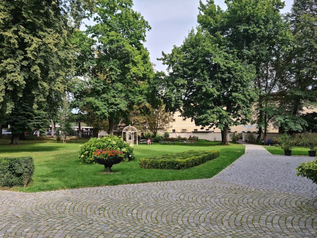 Doudleby Castle: A Renaissance Hunting Residence in Czechia 4 Doudleby Castle